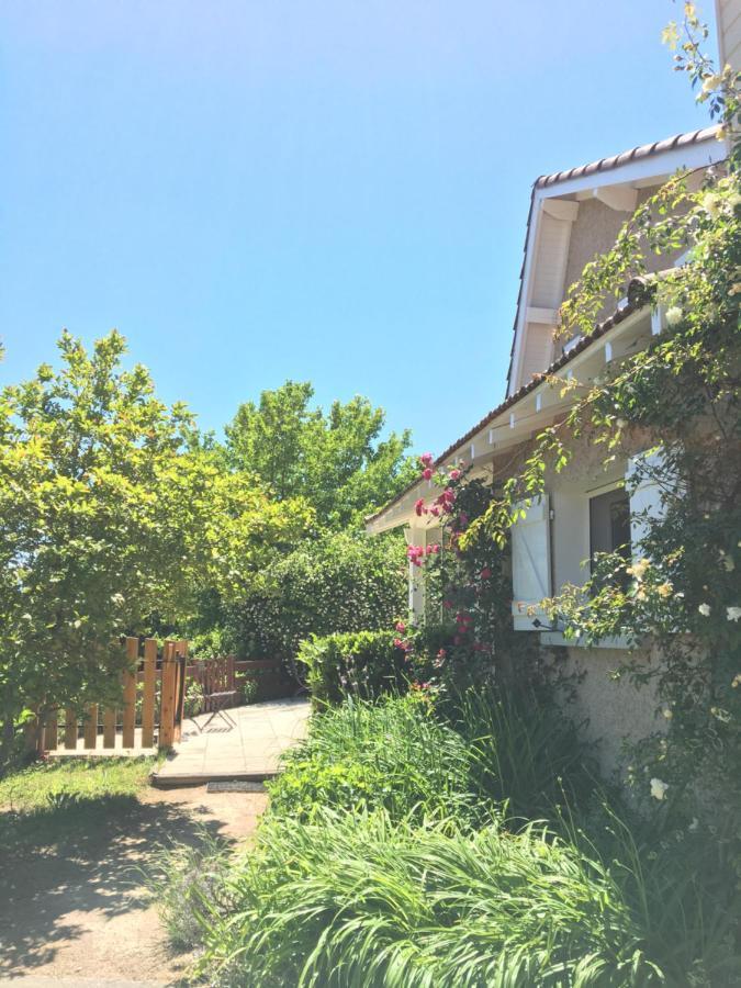 Maison D'Hotes L'Escale Du Loup Blanc Maringes Eksteriør billede